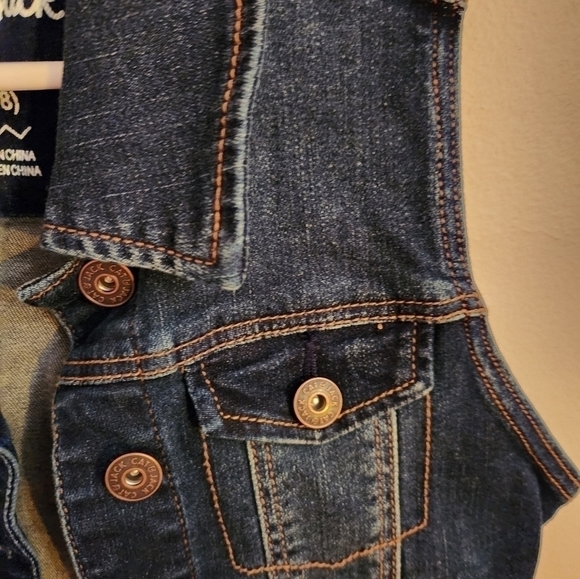 Cat & Jack Girl's Jean Jacket Vest, Size M 7/8 EUC - Picture 4 of 4